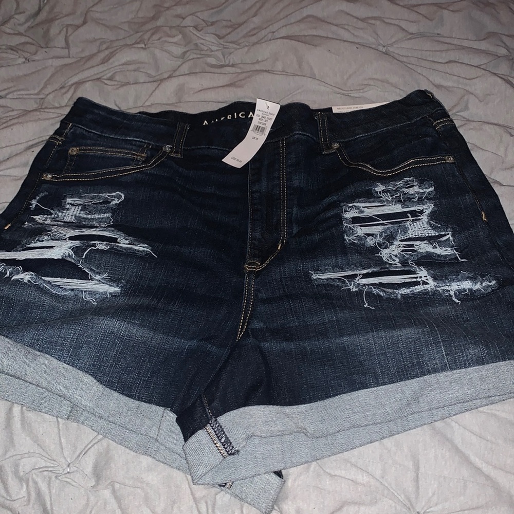 NWT American Eagle Curvy Hi-Rise Shortie